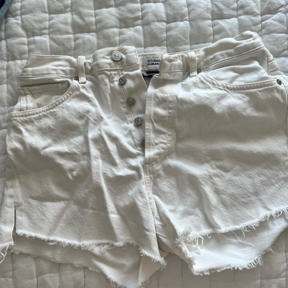 Brand new barely worn white jean shorts